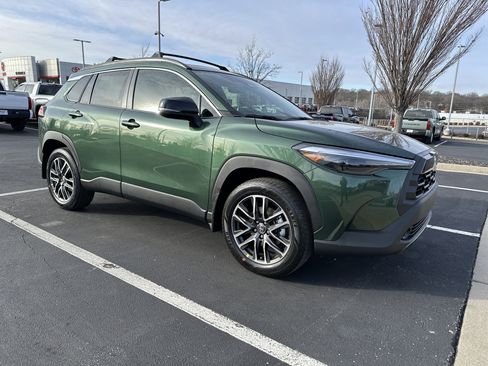 New 2026 Toyota Corolla Cross XLE image 2