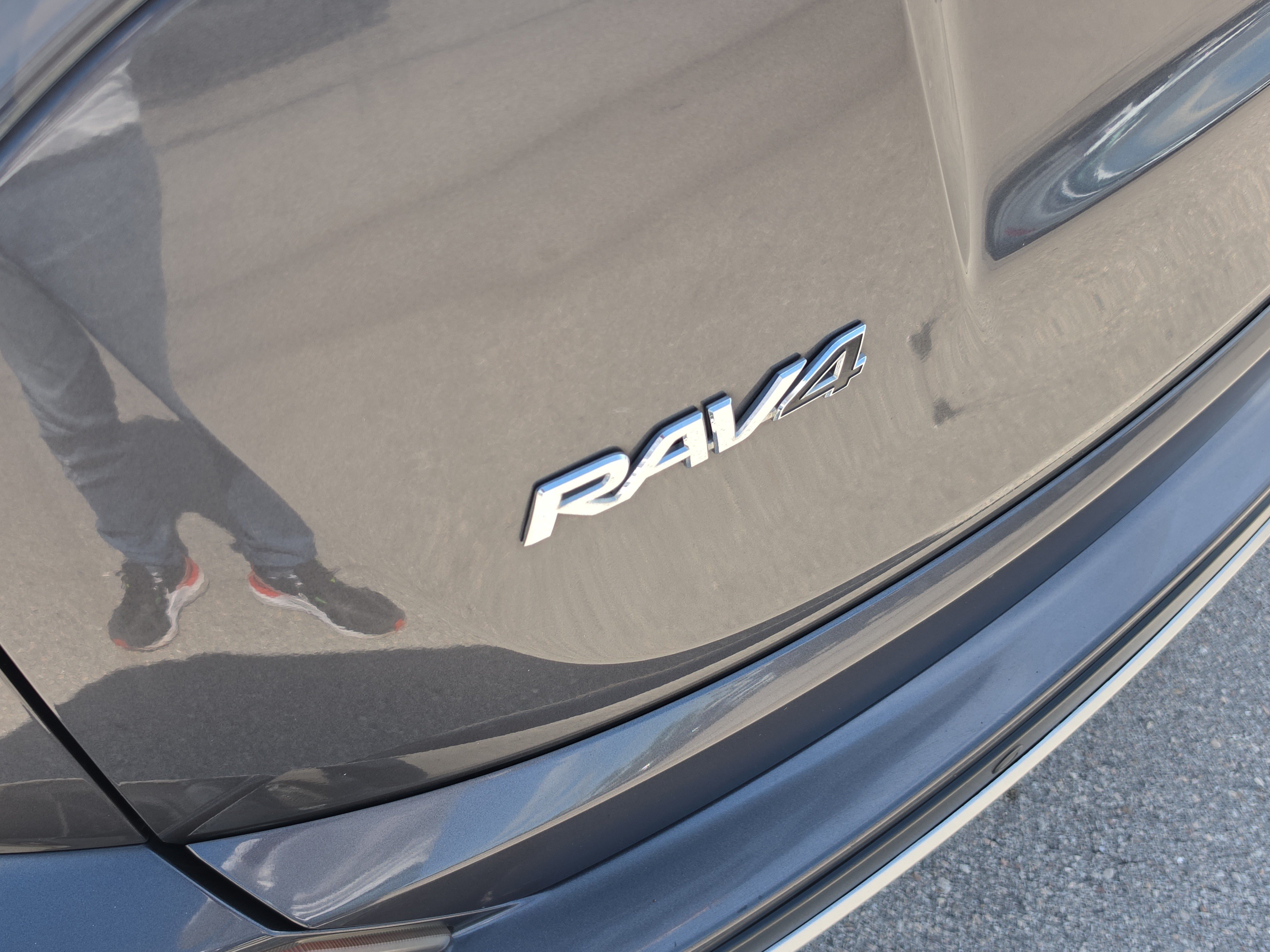 Used 2017 Toyota RAV4 XLE FWD image 27