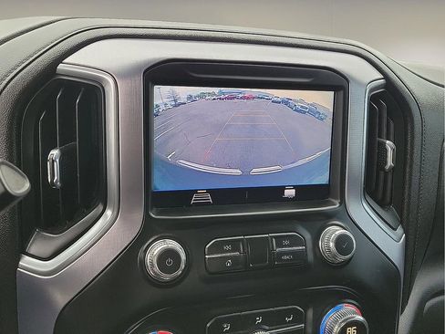 Used 2019 GMC Sierra 1500 Elevation w/ Elevation Value Package image 16