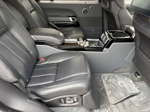 Used 2017 Land Rover Range Rover LWB SV Autobiography AWD/4WD image 14
