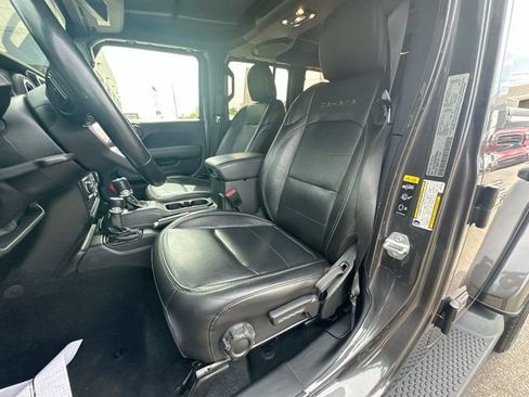 Used 2021 Jeep Wrangler Unlimited Sahara w/ Cold Weather Group AWD/4WD image 13