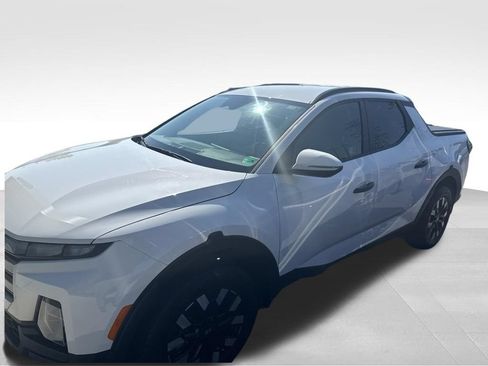 Used 2025 Hyundai Santa Cruz SEL AWD/4WD image 5
