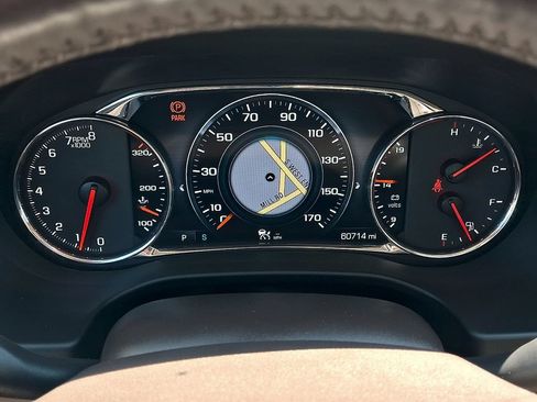 Used 2017 GMC Acadia Denali w/ Technology Package FWD image 23
