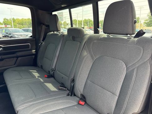 Used 2024 RAM 1500 Big Horn AWD/4WD image 39
