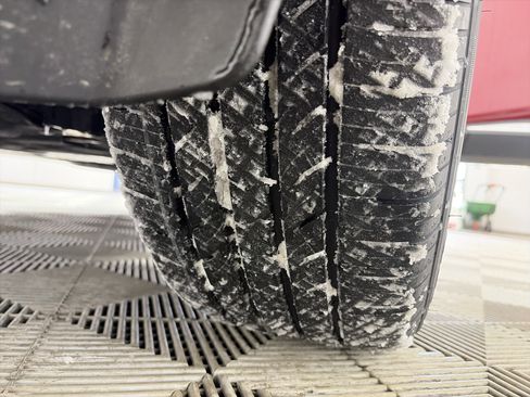 Certified 2023 Nissan Rogue SL w/ SL Premium Package image 12