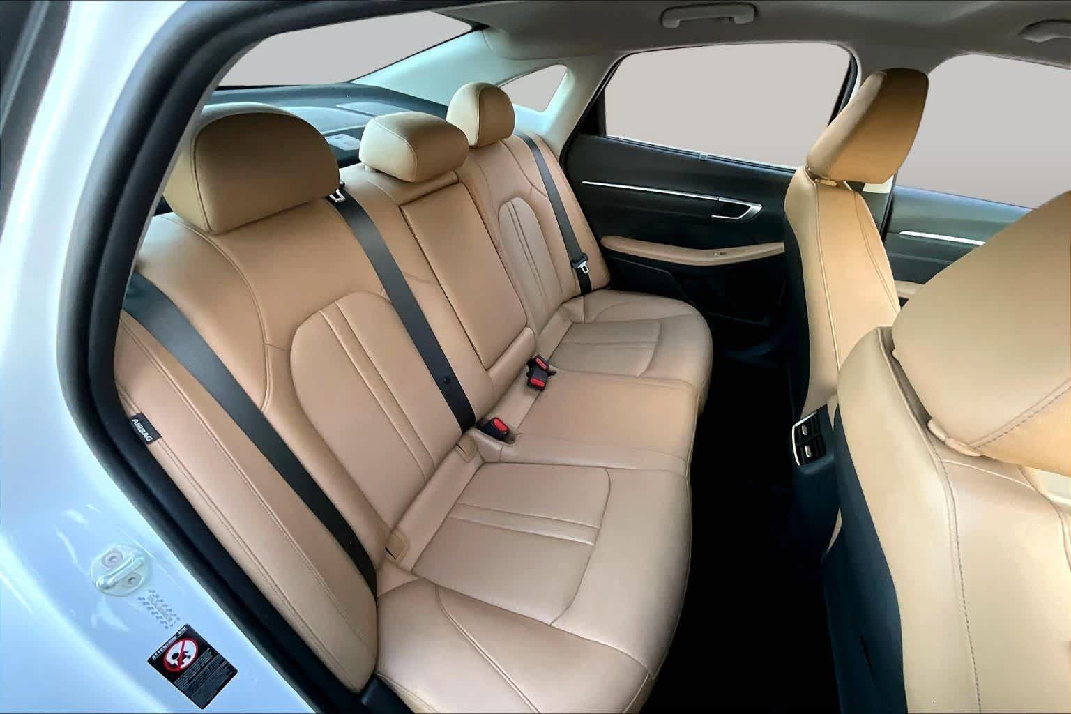 Used 2021 Hyundai Sonata Limited FWD image 16