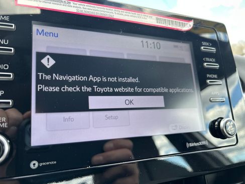 Used 2024 Toyota Camry SE image 13