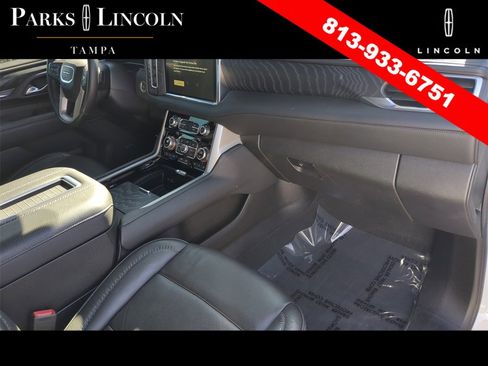 Used 2022 GMC Yukon Denali image 11