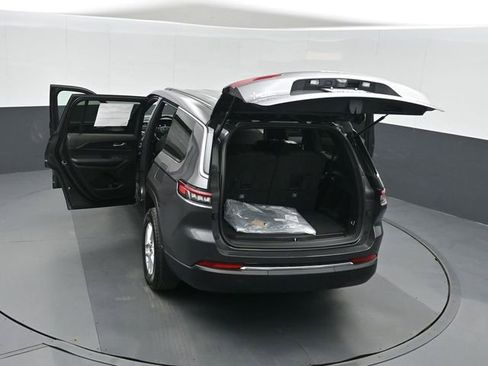 New 2026 Jeep Grand Cherokee L Laredo w/ MOPAR Finishing Package AWD/4WD image 54