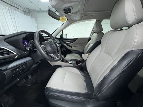 Used 2019 Subaru Forester Limited AWD/4WD image 12
