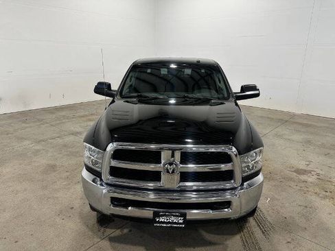 Used 2013 RAM 2500 SLT w/ Cold Weather Group image 4