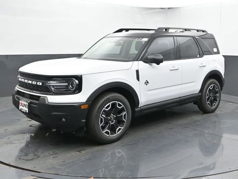 New 2025 Ford Bronco Sport Outer Banks w/ Outer Banks Tech Package+ image 5
