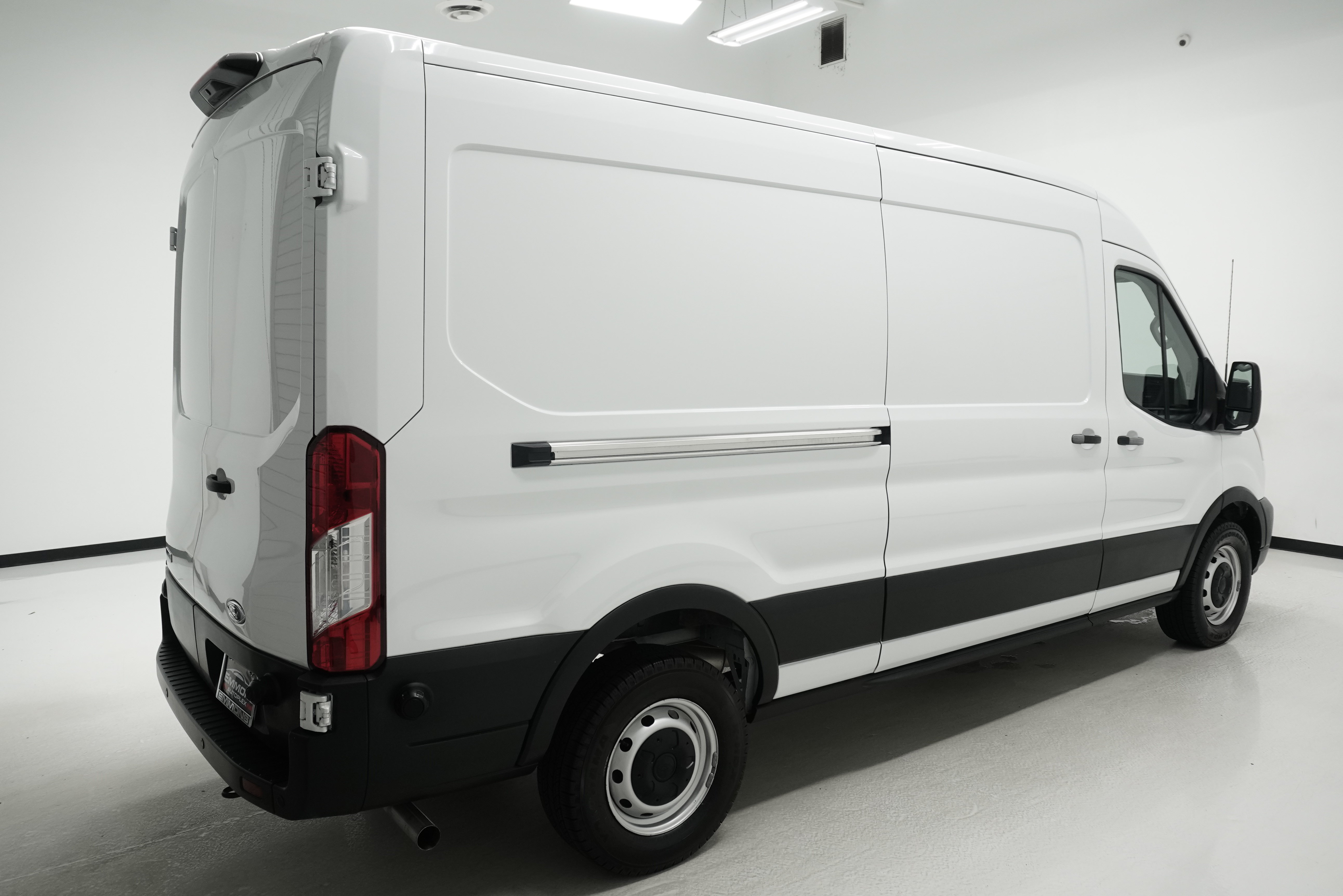 Used 2024 Ford Transit 150 148 Medium Roof w/ Load Area Protection Package RWD image 3