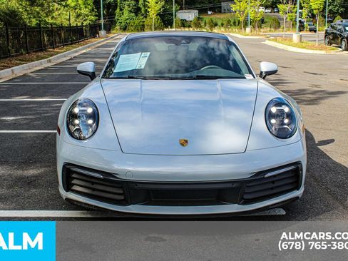 Used 2024 Porsche 911 Carrera RWD image 9