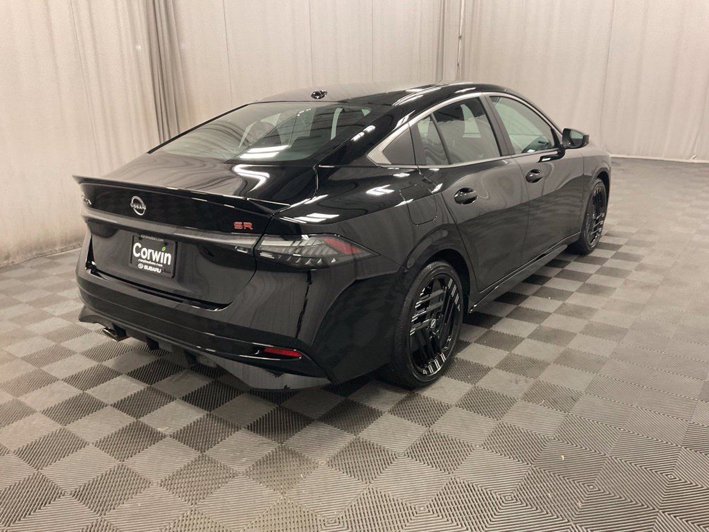 Used 2026 Nissan Sentra SR w/ Floor Mat Package FWD image 12