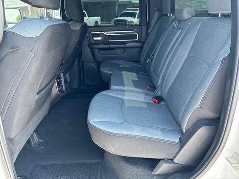 Used 2024 RAM 2500 Big Horn w/ Off Road Package AWD/4WD image 14