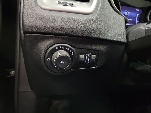 Used 2018 Jeep Compass Latitude w/ Popular Equipment Group AWD/4WD image 22