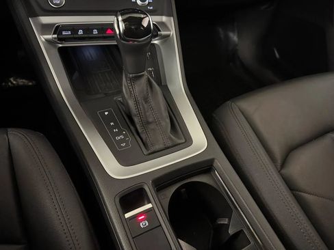 Used 2020 Audi Q3 2.0T Premium Plus w/ Premium Plus Package AWD/4WD image 28