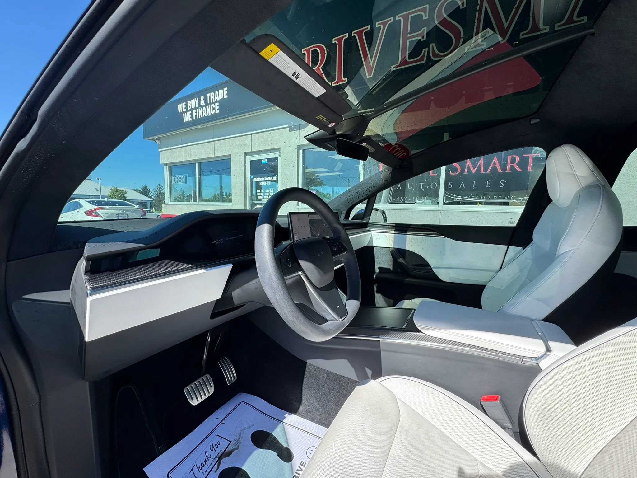 Used 2022 Tesla Model X Plaid AWD/4WD image 9