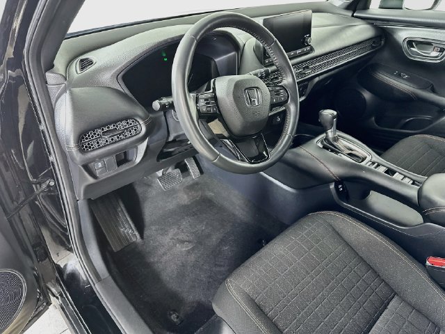 Certified 2024 Honda HR-V Sport image 19