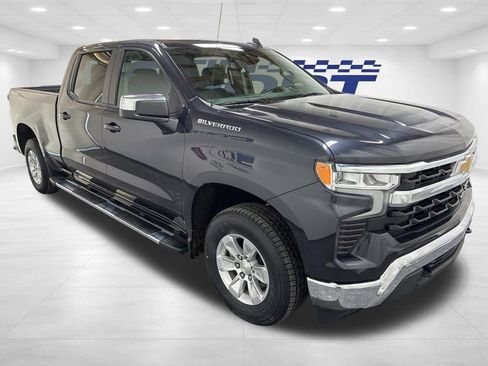 Used 2024 Chevrolet Silverado 1500 LT w/ Protection Package image 4