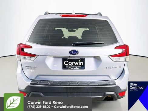 Used 2021 Subaru Forester image 9