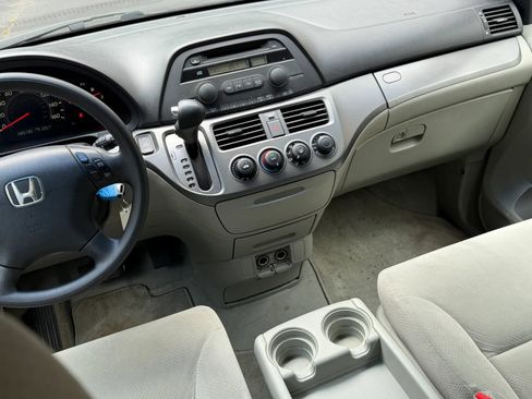 Used 2005 Honda Odyssey LX image 19