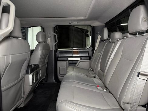 Used 2015 Ford F150 Lariat w/ Equipment Group 502A Luxury RWD image 17