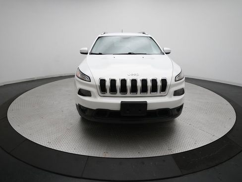 Used 2016 Jeep Cherokee Latitude w/ Safety/Convenience Group image 11