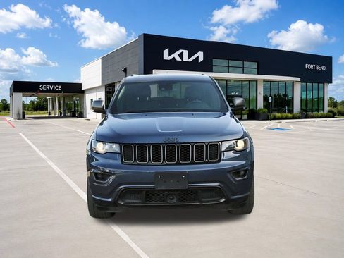 Used 2021 Jeep Grand Cherokee Limited w/ Quick Order Package 28K 80th RWD image 2