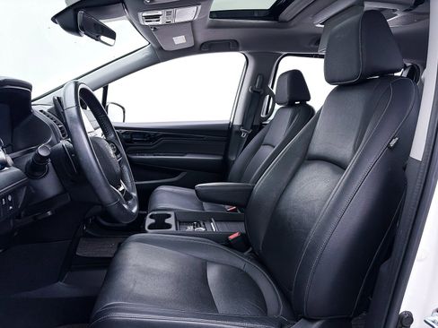 Used 2023 Honda Odyssey Touring image 21