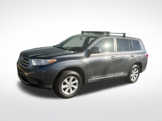 Used 2013 Toyota Highlander FWD w/ Cold Weather Pkg image 17