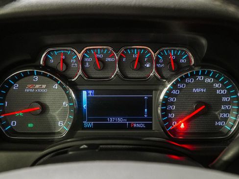 Used 2019 Chevrolet Tahoe LT w/ Luxury Package AWD/4WD image 47