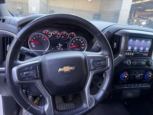 Used 2021 Chevrolet Silverado 1500 LT AWD/4WD image 5