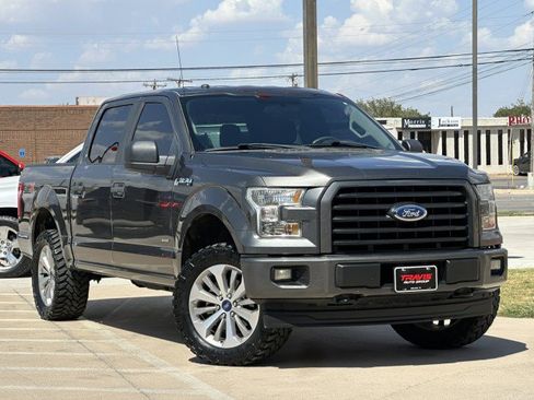 Used 2017 Ford F150 XL w/ Equipment Group 101A Mid AWD/4WD image 3