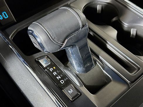 Used 2022 Ford F150 XLT w/ Equipment Group 302A High image 18