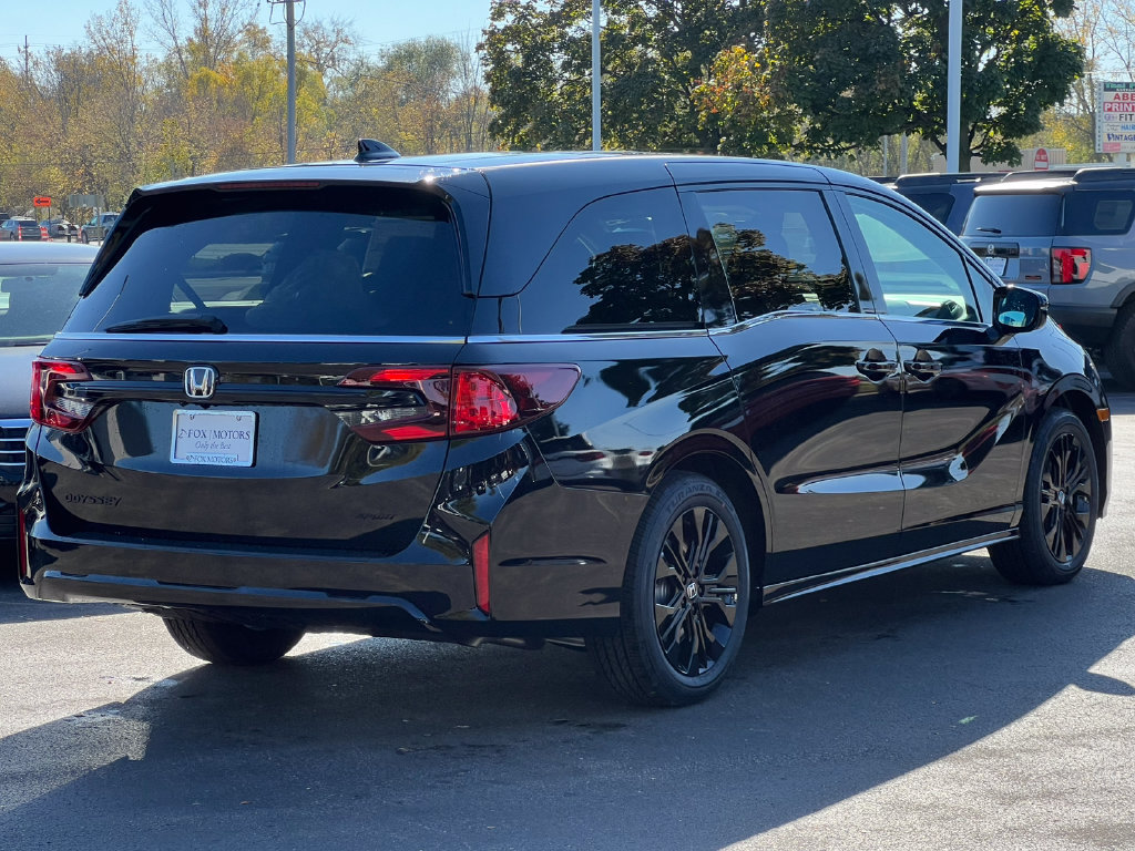 New 2027 Honda Odyssey Sport-L image 9