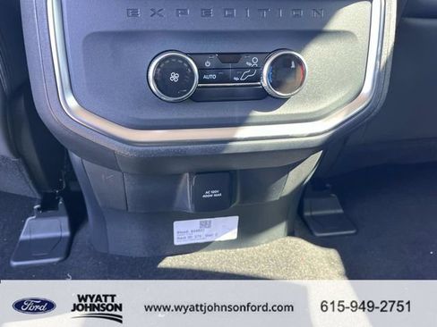 New 2026 Ford Expedition Active RWD image 17