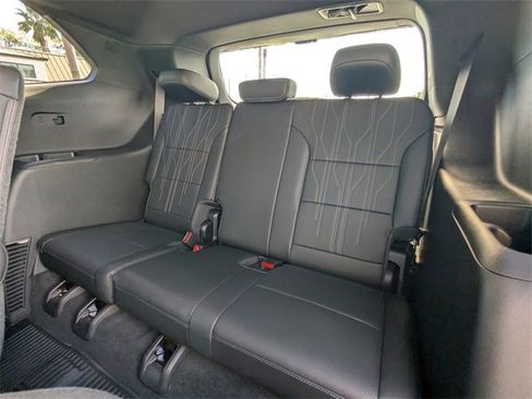 New 2026 Buick Enclave Avenir w/ Super Cruise Package image 15