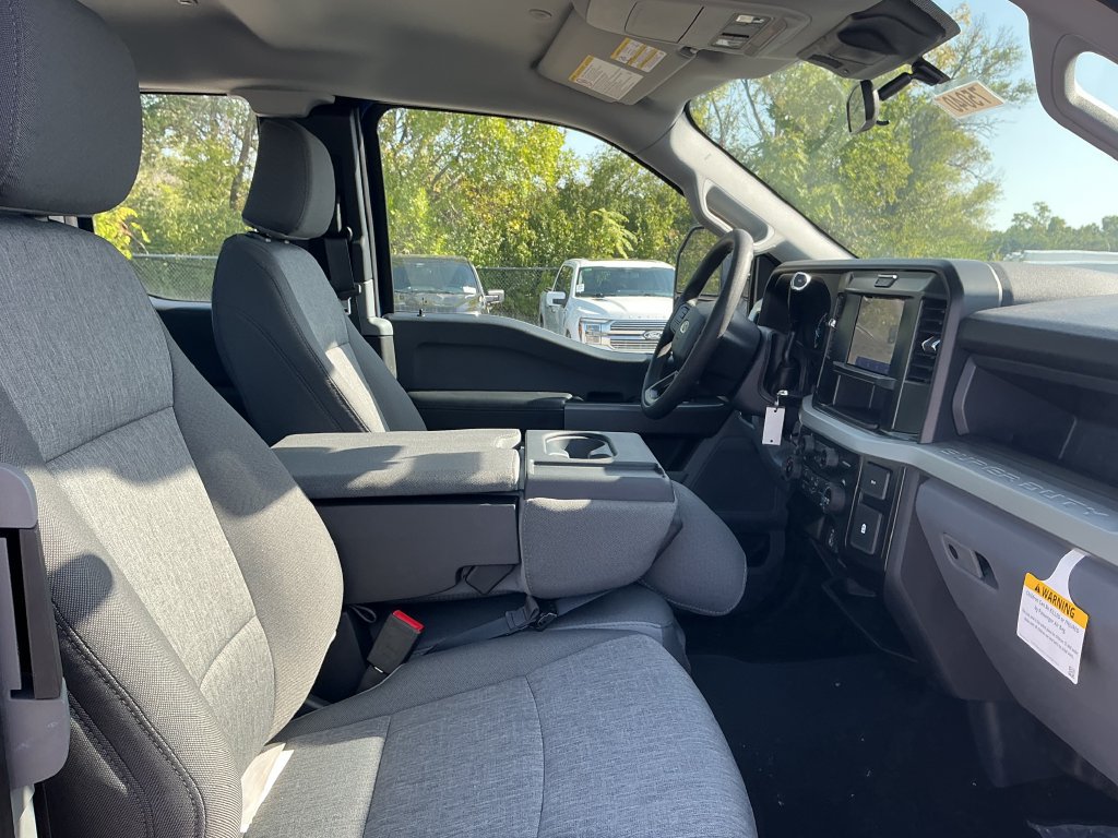 New 2026 Ford F250 XL w/ STX Appearance Package AWD/4WD image 21