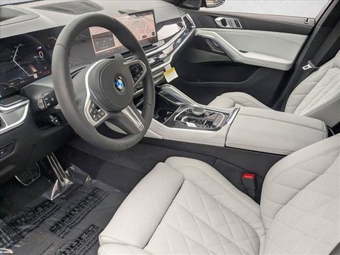 New 2026 BMW X6 xDrive40i w/ Climate Comfort Package AWD/4WD image 3