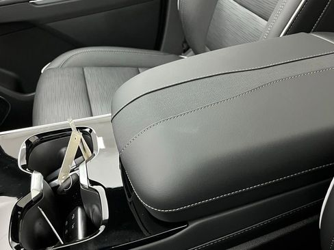 New 2026 Buick Enclave Sport Touring w/ Power Package image 28