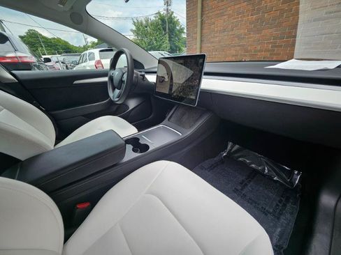 Used 2023 Tesla Model 3 Standard Range RWD image 54