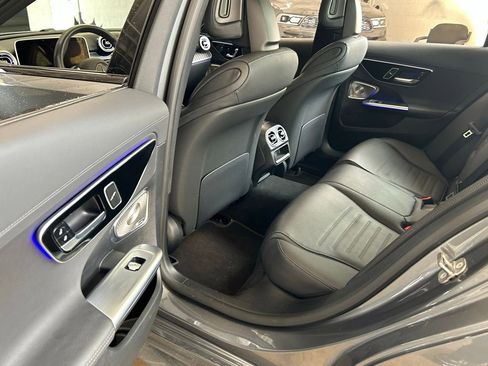 Used 2025 Mercedes-Benz C 300 4MATIC Sedan image 51