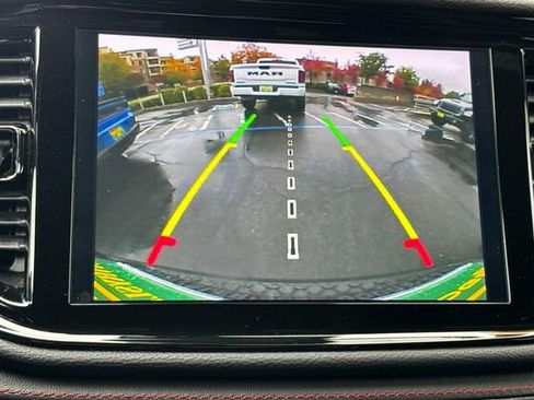 Used 2024 Dodge Durango GT image 18