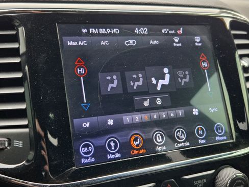 Used 2019 Jeep Grand Cherokee Limited image 5