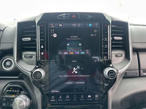 Used 2025 RAM 1500 Laramie image 7