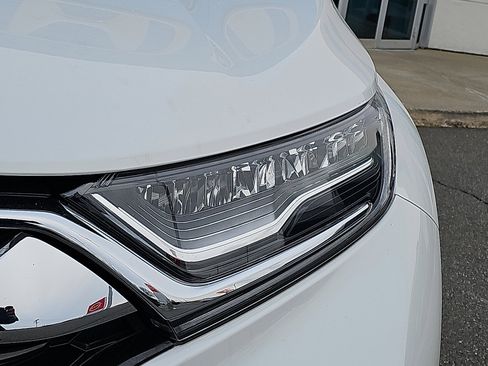 Used 2019 Honda CR-V Touring image 9