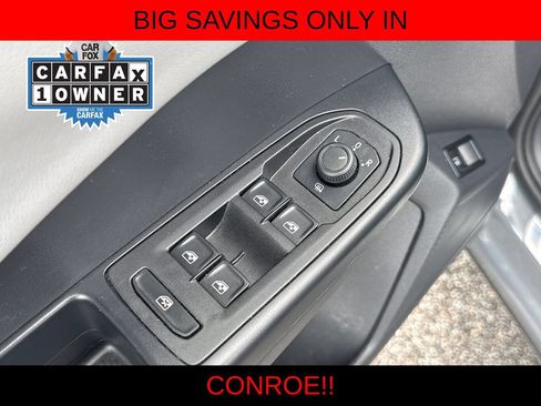 Certified 2023 Volkswagen Taos SE FWD image 11