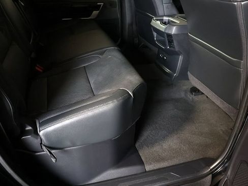 Used 2023 Toyota Tundra Limited AWD/4WD image 30